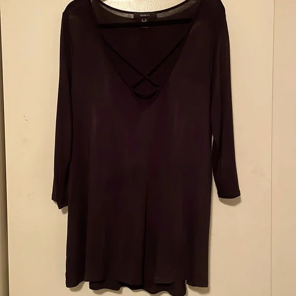 Forever 21 black tunic - Picture 1 of 3